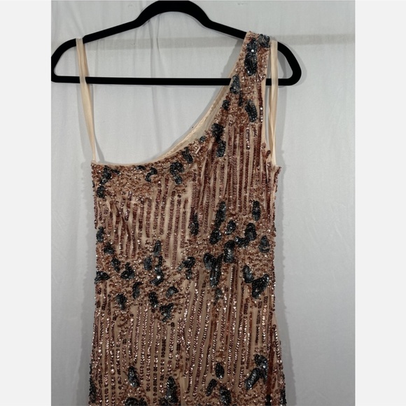 NWT $798 Mac Duggal [ 6 ] One Shoulder Embellished Gown in‎ Apricot Pink - Picture 12 of 13